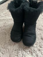 UGG Gr 36 Winter Schuhe Nordrhein-Westfalen - Bottrop Vorschau