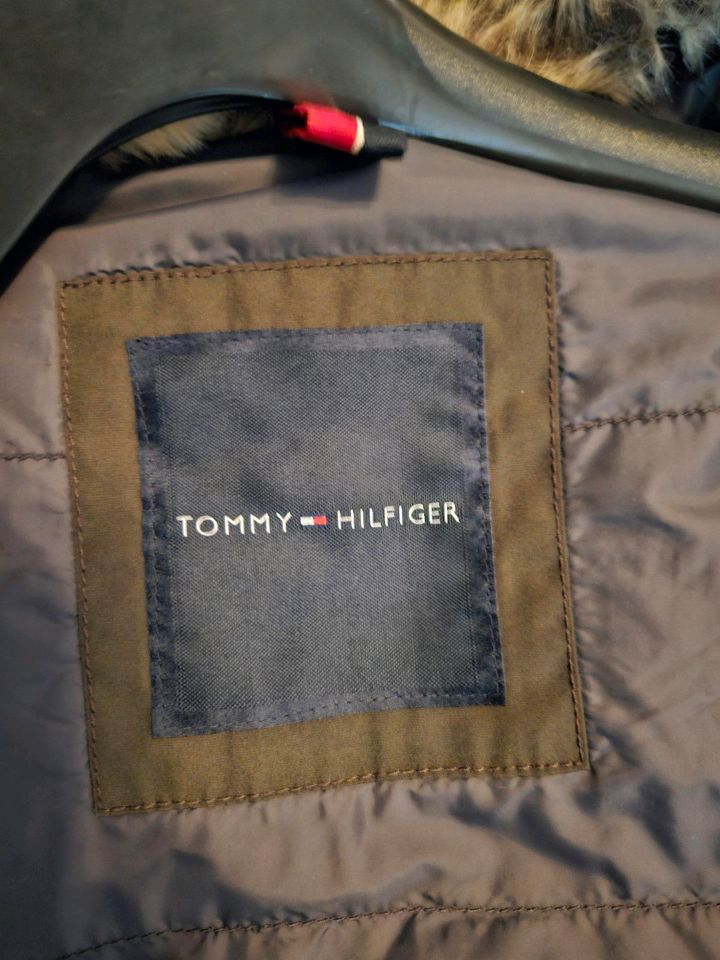 Tommy Hilfiger Herren Winterjacke in Bad Hersfeld