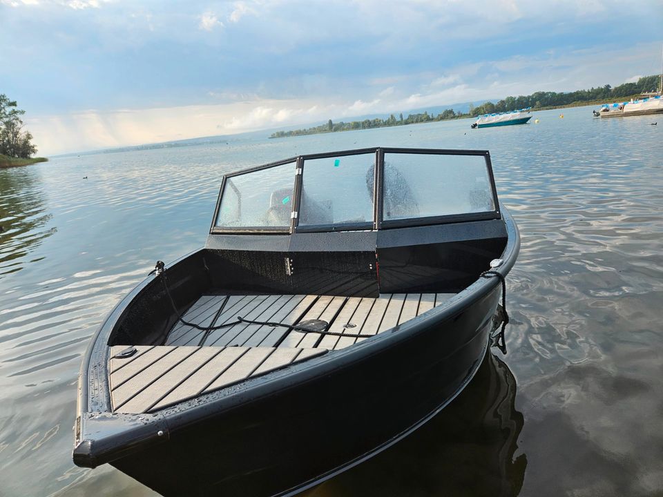 Aluminium Boot ALUCREST Pro Fish Plus bass bassboat angelboot in Radolfzell am Bodensee