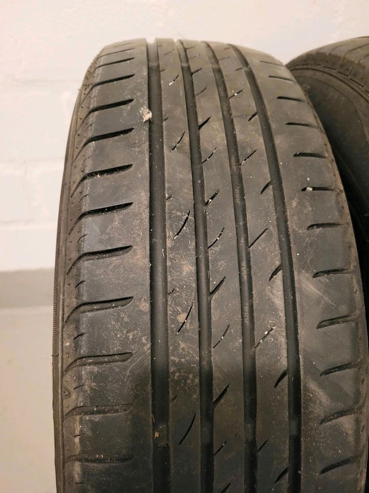 4x Sommerreifen 185/65R15 92T - 5,5-6mm Profil in Hamburg