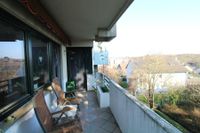 2-Zimmer-Wohnung in ruhiger Lage mit Südbalkon und toller Aussicht sowie Schwimmbad und Sauna Bayern - Estenfeld Vorschau