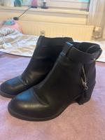 H&M Stiefeletten Gr. 36 Leipzig - Anger-Crottendorf Vorschau