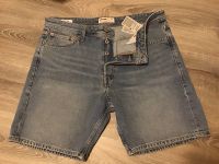 neue kurze Jack& Jones Jeans in Gr. L - nie getragen Sachsen-Anhalt - Elbe-Parey Vorschau