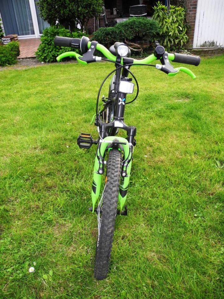 BTWIN Racingboy 500 Fahrrad Mountainbike 20 Zoll grün-schwarz in Hückelhoven