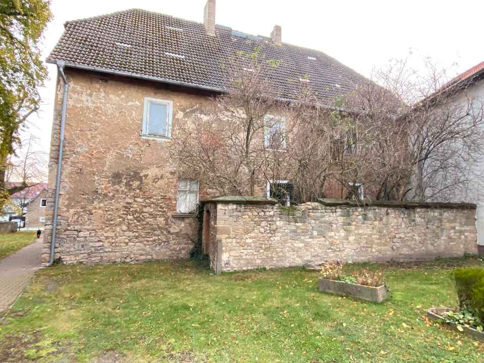 Pfarrhaus/Schwesternhaus Arnstedt—-Sonnenseite—- in Wiederstedt