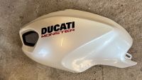 Ducati Monster Seitenverkleidung Tank L Niedersachsen - Helmstedt Vorschau