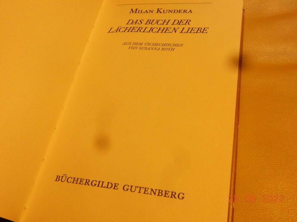 Buch : Milan Kundera - Das Buch der lächerlichen Liebe in Olching