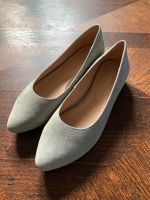 Slipper Schuhe Anna Field grau Gr. 40 Berlin - Reinickendorf Vorschau