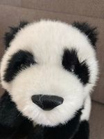 Liebenswertes Plüschtier/ Stofftiere sitzender Panda, 29cm Hessen - Darmstadt Vorschau