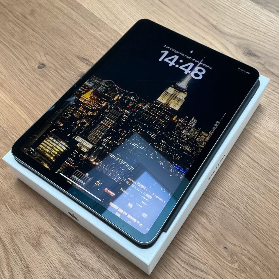 Apple iPad Pro 11 / 256 GB / Space Gray in Arnsberg