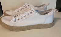 Schuhe in Weis/ Sneaker Nordrhein-Westfalen - Kempen Vorschau