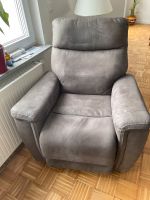 Elektrisch verstellbarer Sessel Hessen - Calden Vorschau