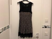 Kurzes Kleid mit Spitze schwarz Blumenmuster Review Gr. XS Kr. München - Ottobrunn Vorschau