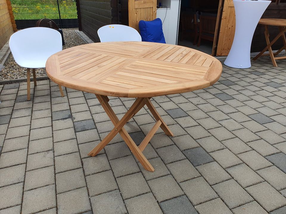 Teak Klapptisch Gartentisch Holztisch massiv Teaktisch Ø 120cm in Riedlingen