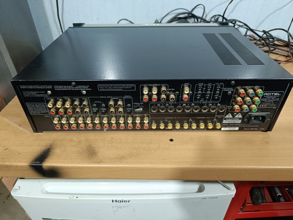 Rotel RSP 1066 Surround Sound Prozessor Vorverstärker in Hannover