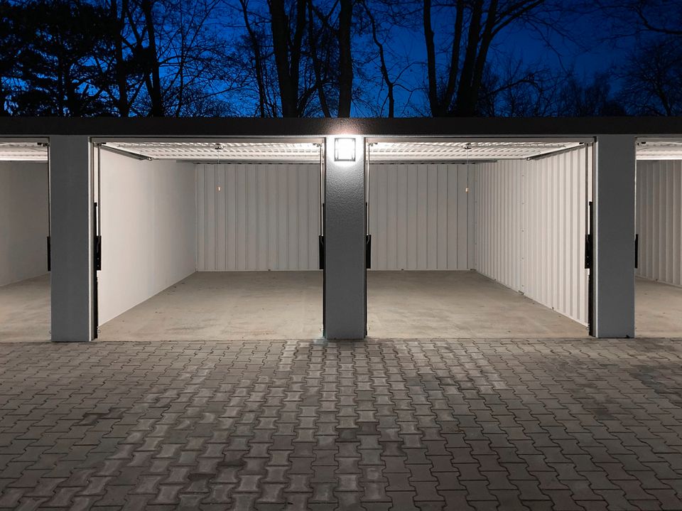 8 Garagen: Vollvermietete Garagen in Annaberg-Buchholz als Kapitalanlage in Annaberg-Buchholz