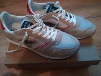 Kangaroos 44 Coil RX Cream Red Wie Neu NP 89€ OVP Rheinland-Pfalz - Worms Vorschau
