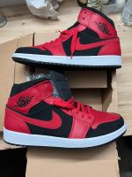 Air Jordan 1 Mid Reverse Bred  (Nike) Gr. 44 ungetragen Sachsen - Riesa Vorschau