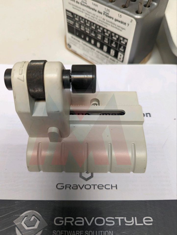 GRAVOGRAPH M20 CNC Graviermaschine XXL Zubehör DONGLE Software in Leopoldshöhe