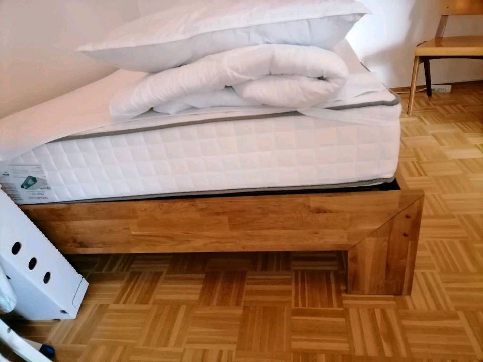 Neues Bett& Neue Matratze!!! in Öhringen