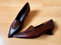 ✅️ Neuwertig Leder Schuhe Tamaris Halbschuh Absatz chic Leipzig - Leipzig, Zentrum Vorschau