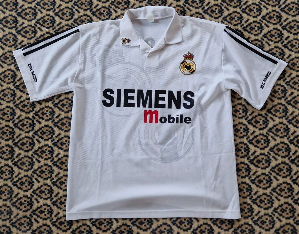 Madrid Spanien Fan Trikot Gr.M/L ZIDANE in Güglingen