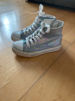 Chucks Regenbogen Silber Glitzer 30 Bayern - Augsburg Vorschau