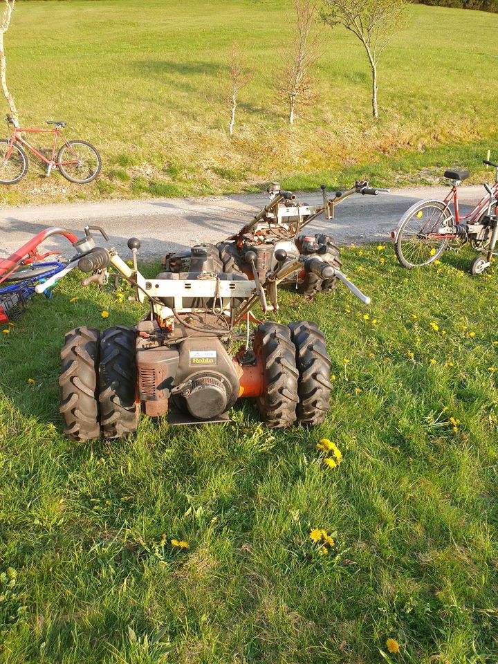 Holder M 710 Mähmaschinen 2Stück! in Furtwangen