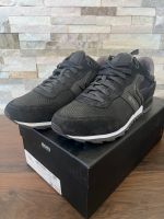 Neuwertige Herren Sneaker Hugo Boss 44 Kr. München - Aying Vorschau