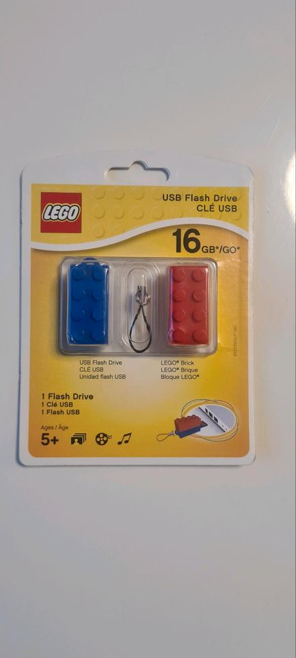 Lego USB Flash Drive - 16GB - NEU / VERSIEGELT. in Grevenbroich