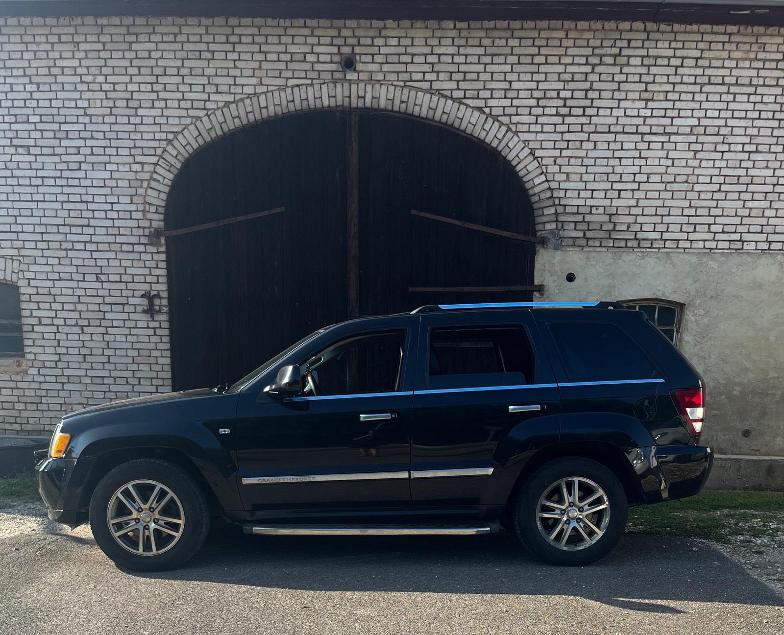 Abbildung des Autos JEEP GRAND CHEROKEE WH F…