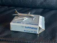 SCHABAK FLUGZEUMODELL / LUFTHANSA - BOING 737-300  - Bayern - Rehau Vorschau