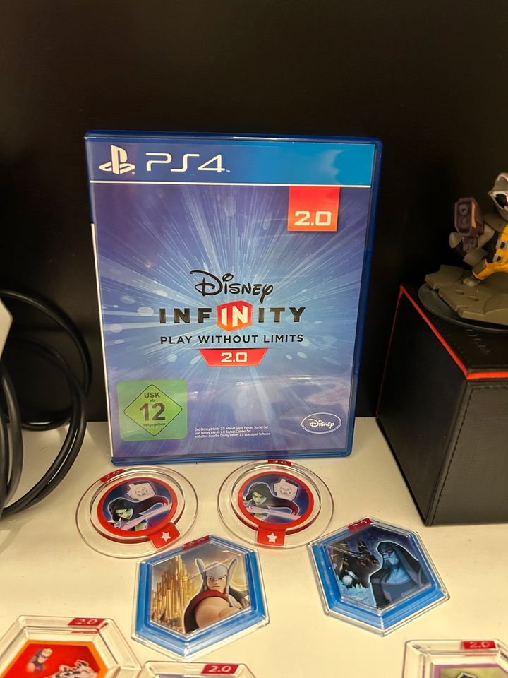 Disney infinity 2.0 für 110€ VB in Burghaun