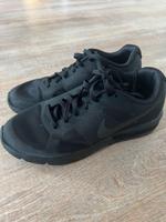 Nike Air Max - Schwarz - Damen 37,5 - Top Zustand - 15€ Hessen - Solms Vorschau