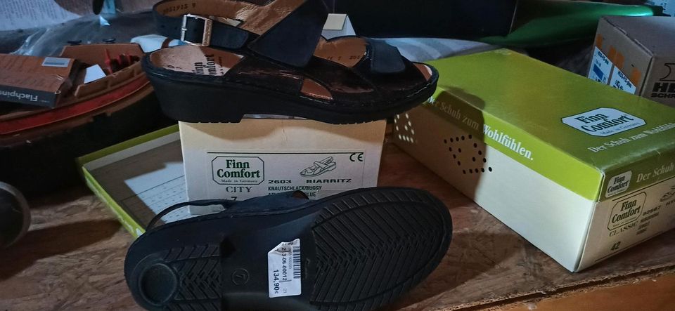 NEU Sandalen FinnComfort UK 7 in Bühren