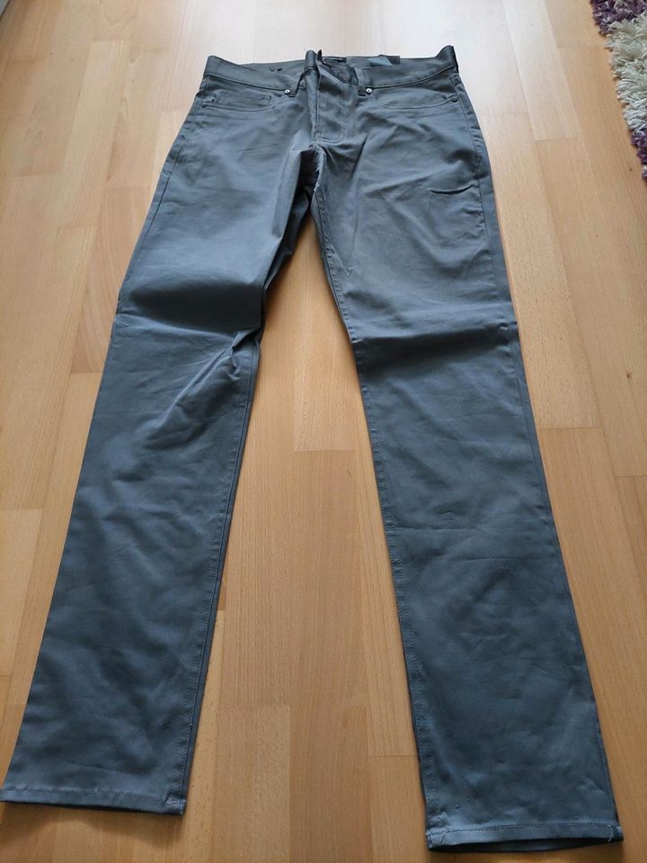 Biete Männer Jeans an. Größe 28/32 in Uelzen