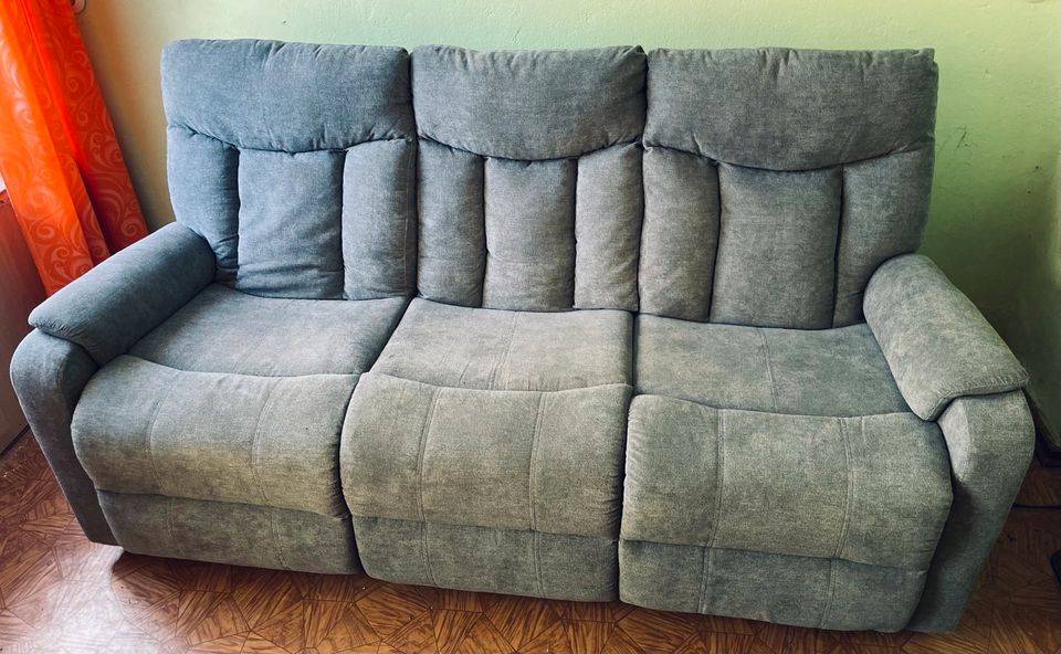 Sofa Sessel Couch mit Relaxfunktion grau sehr guter Zustand in Wittstock/Dosse