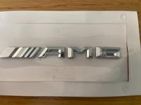 Mercedes AMG Emblem selbstklebend in Chrom für Cockpit Hessen - Steinbach Vorschau
