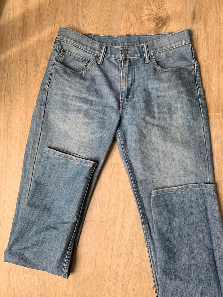 Levi's Jeans Hose  511  W32 L 34 für Herren in Recklinghausen