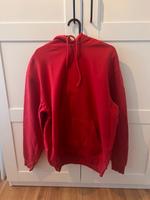 Schlichter roter Hoodie Berlin - Tempelhof Vorschau