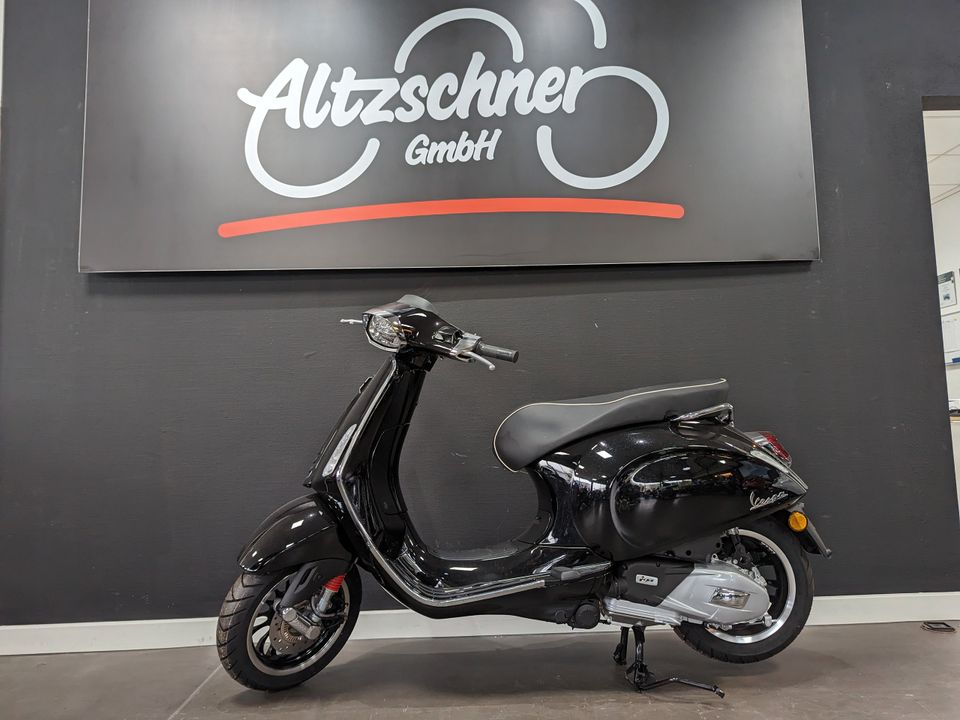 Vespa Sprint 125 Vertragshändler Angebot alle Farben auf Lager in Neukirchen-Vluyn