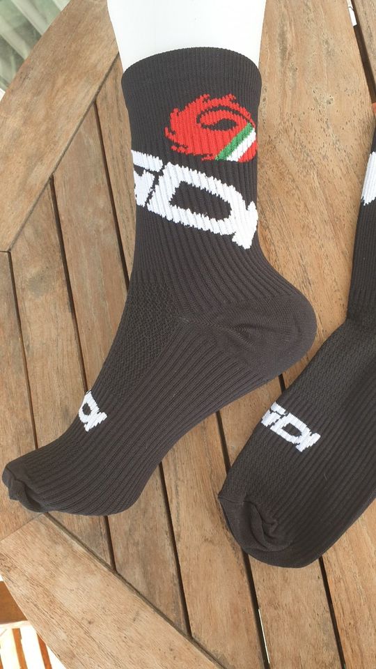 SIDI Radsocken cycling socks compressprint Gr. 40-44 neu in Berlin