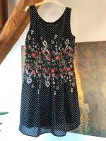 Kleid mit Punkten Blumen Muster schwarz weiß schick Stoff Sommer Rheinland-Pfalz - Koblenz Vorschau