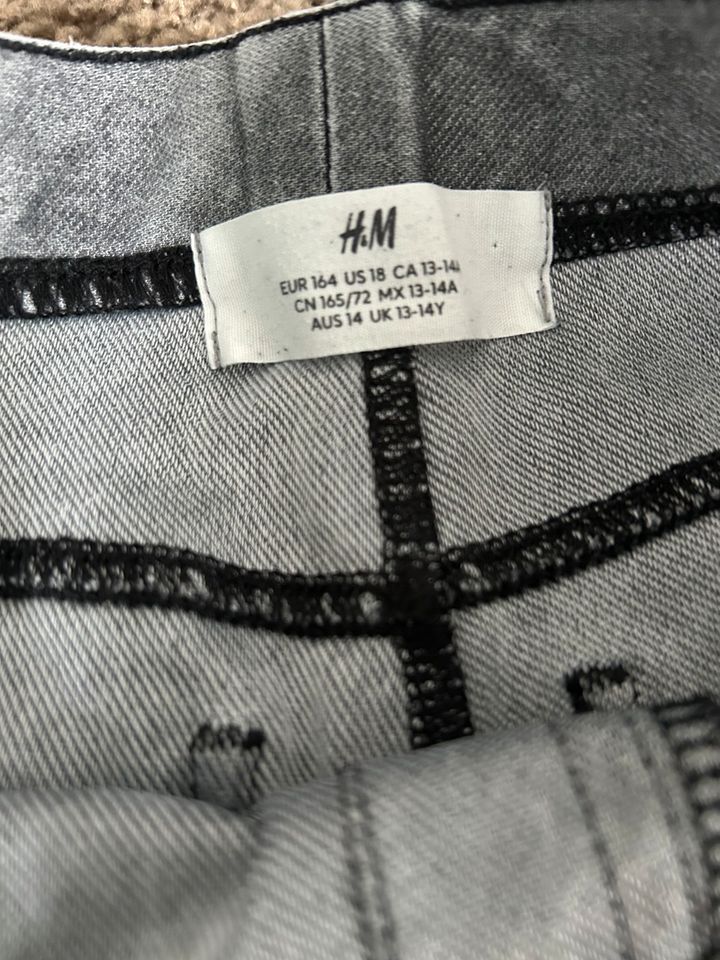 H&M Hose Leggings Jeans jeggings 164 bootcut grau in Celle