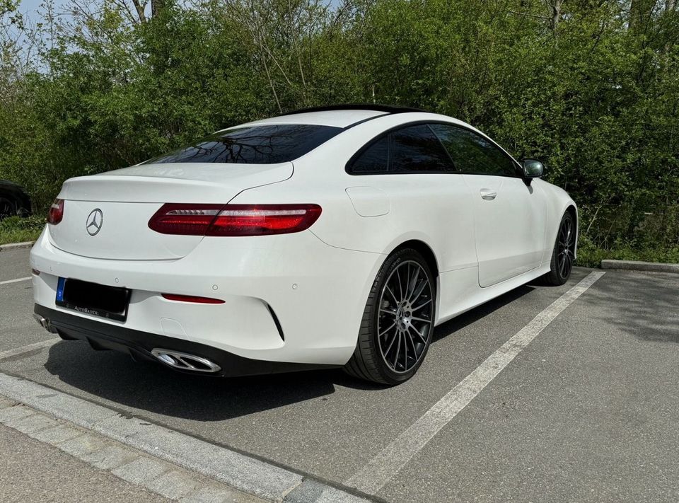 Mercedes Benz E220 Coupé in Bruckmühl