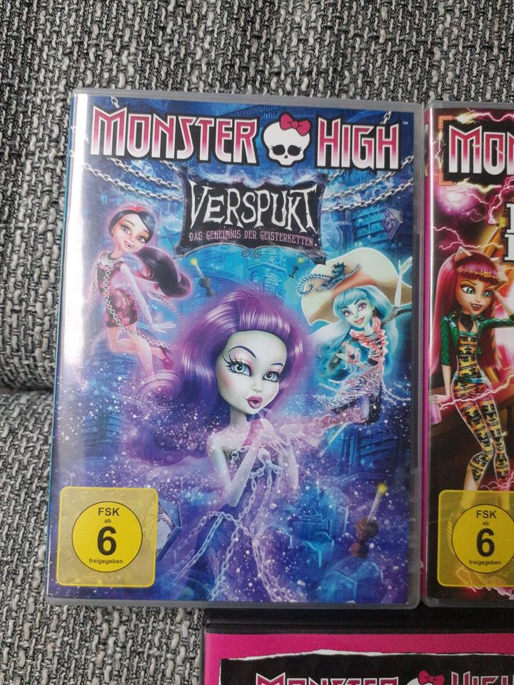 3 DVDs Monster High in Hatzfeld (Eder)