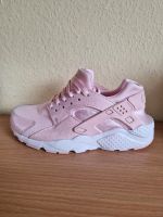 Nike Huarache Run SE Girls NEU 36,5 Pink 23,5cm Sbeaker Rheinland-Pfalz - Kaiserslautern Vorschau