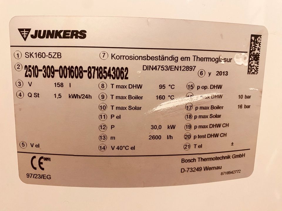 Junkers Gas-Brennwerttherme in Hamburg