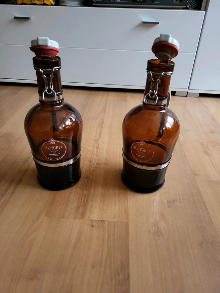 2 Deko  Bierkrugflaschen je 2 L Bügelverschluss zu 5,- Euro❣️ in Heilbronn