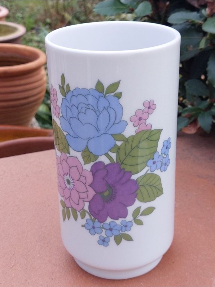 Blumenvase aus den 70er Jahren in Bonn